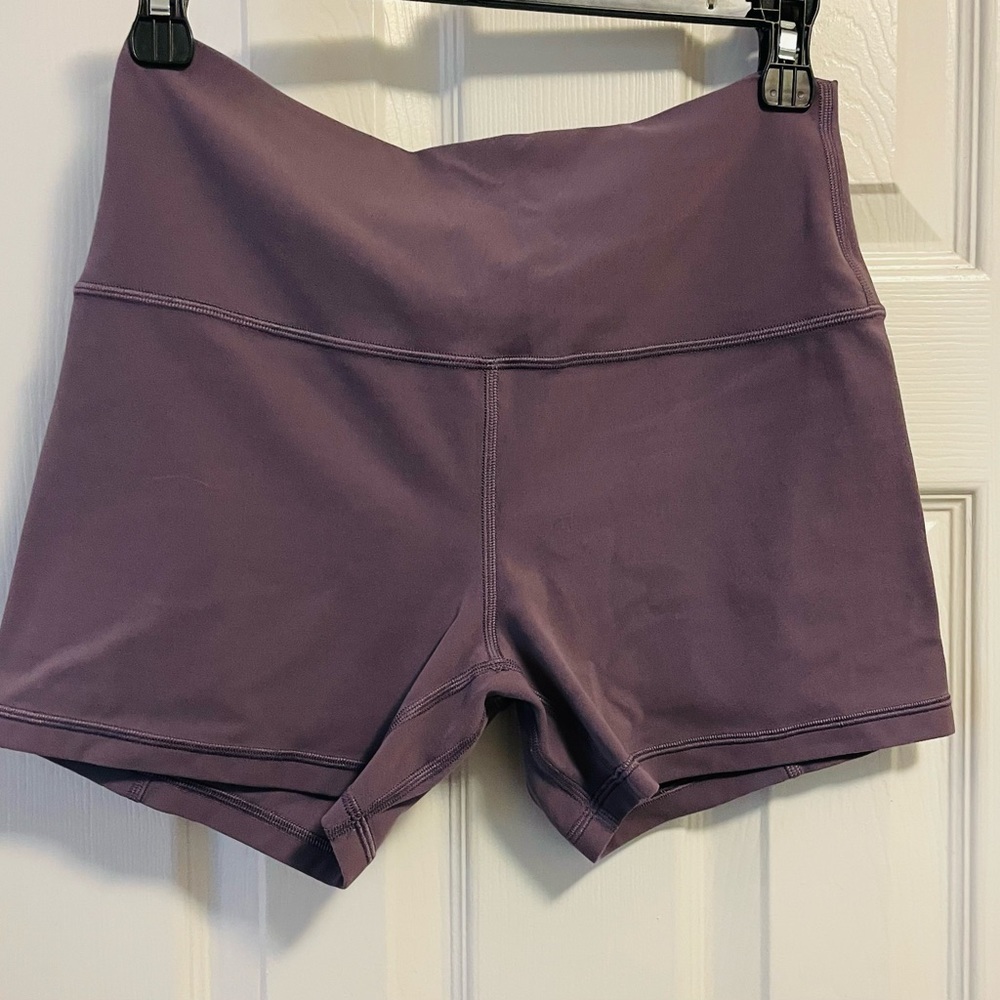 Like New! Lululemon Align Short 4 inch short.